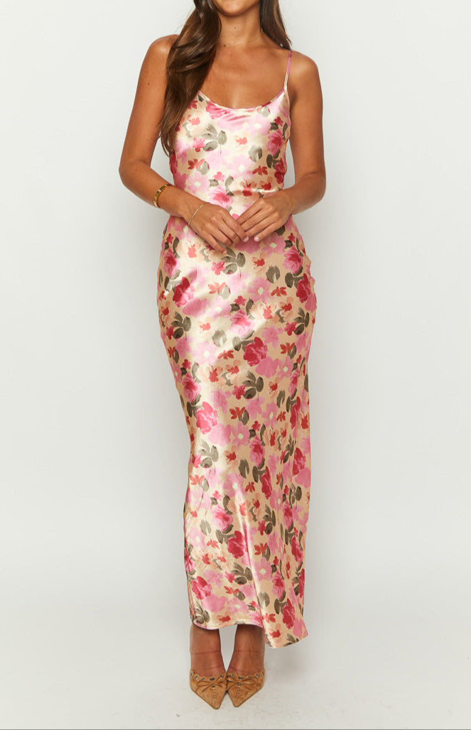 Lilla Maxi Dress in Yellow with Floral Print Made of Satin