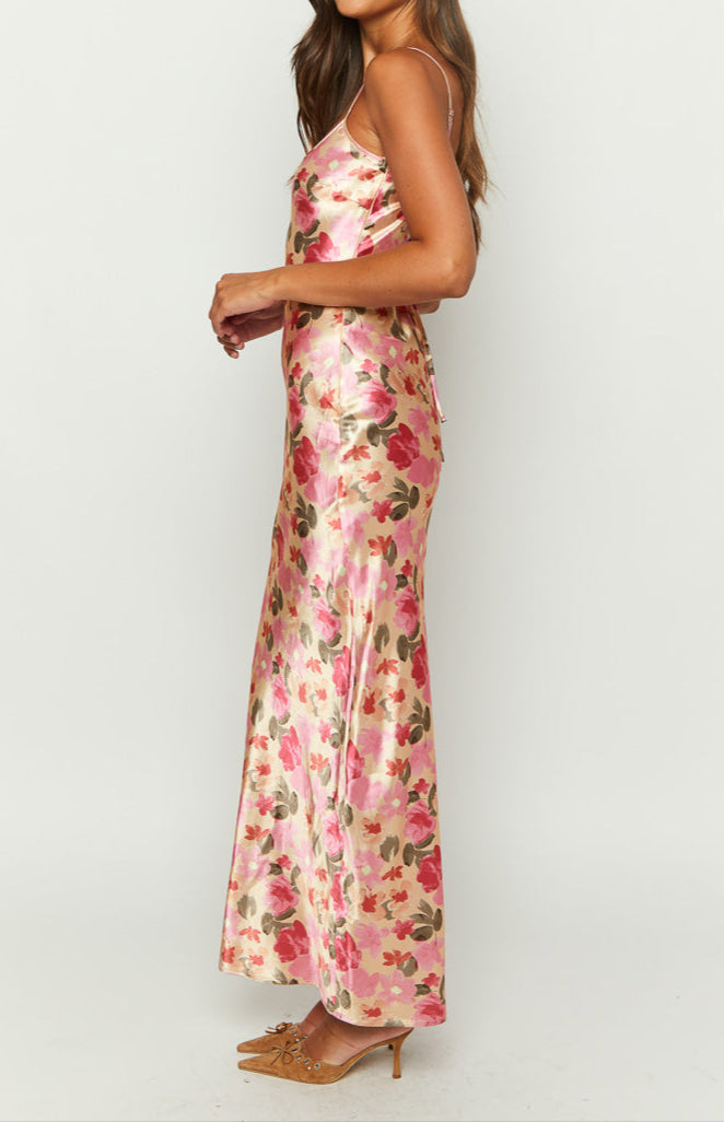 Lilla Maxi Dress in Yellow with Floral Print Made of Satin