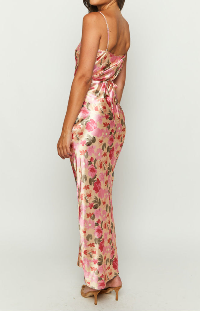 Lilla Maxi Dress in Yellow with Floral Print Made of Satin
