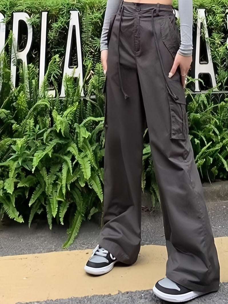 Hip hop cargo pants with multiple pockets and drawstring