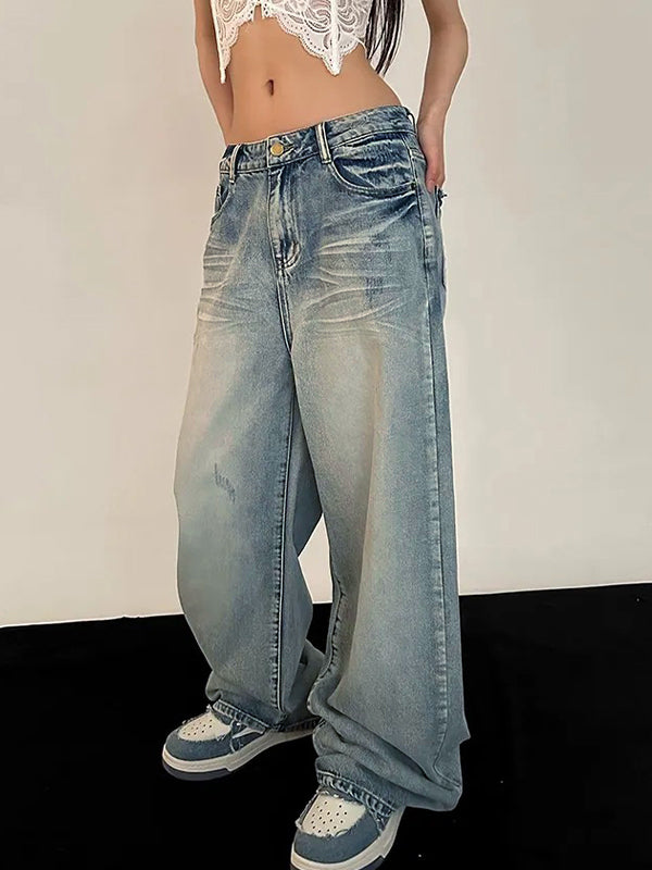 Vintage Loose Boyfriend Jeans with Mopping Detail