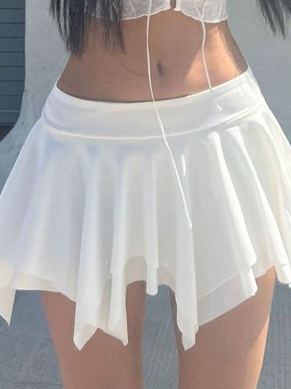 White vintage mini skirt with irregular hem