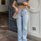 Light blue basic jeans with a high waist and a washed effect