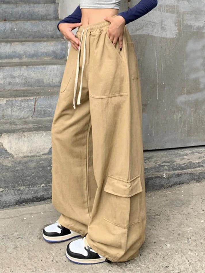 Vintage baggy cargo pants with drawstring and large pockets