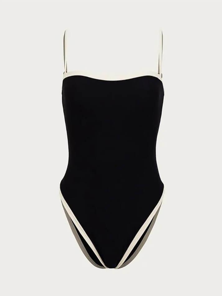 Classic swimsuit in contrasting color