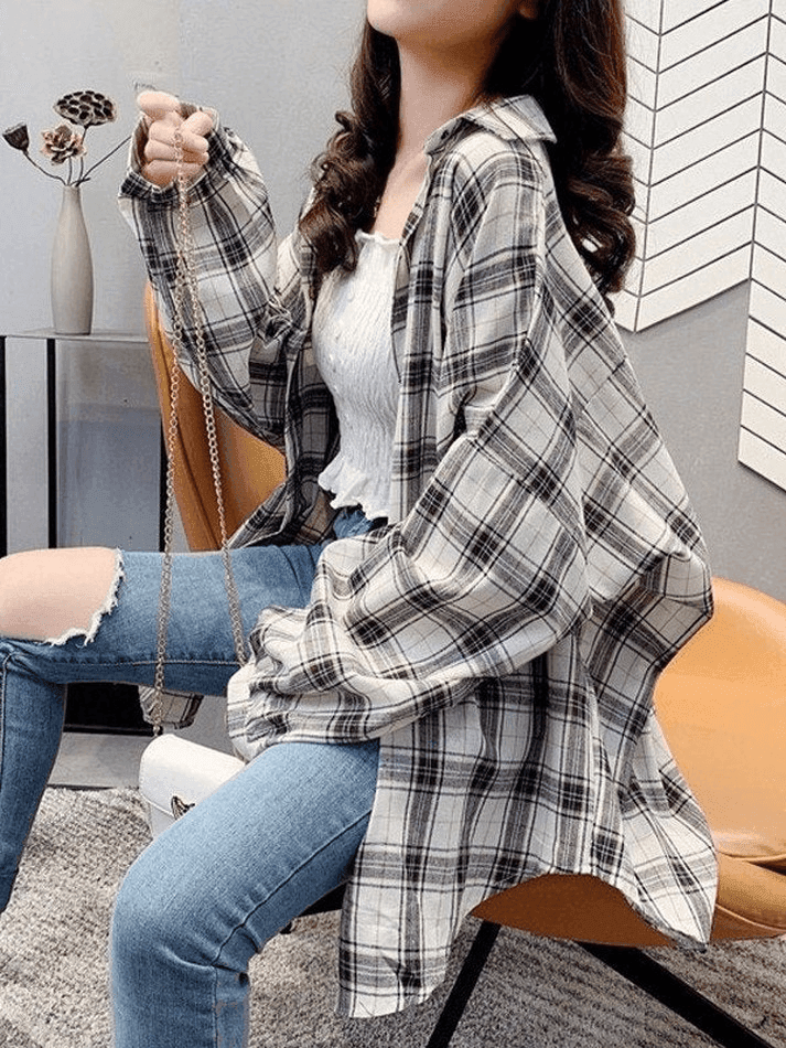 Vintage Checkered Oversize Long Sleeve Blouse with Buttons