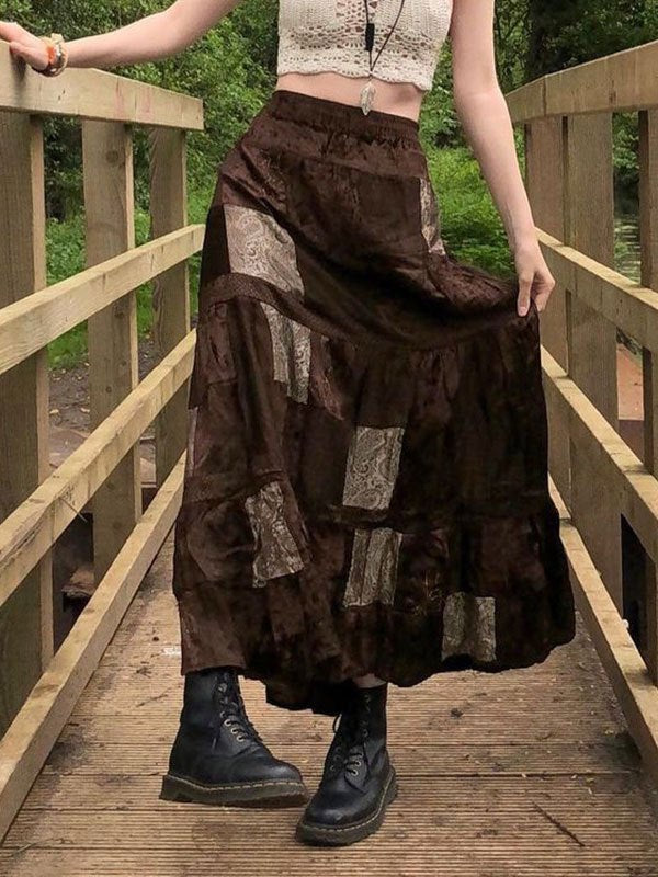 Brown vintage patchwork maxi skirt made of printed velvet