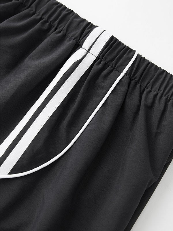 Retro sport black baggy jogging pants with side piping stripes