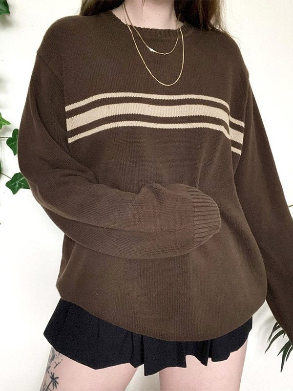 Brown vintage oversized sweater with three stripes