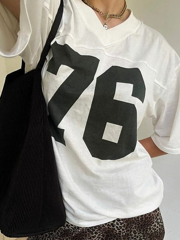 JY Contrast Color Retro Sport Oversized Short Sleeve Top with V Neck / Contrast Color Retro Sporty Oversized Short Sleeve Top with V Neck