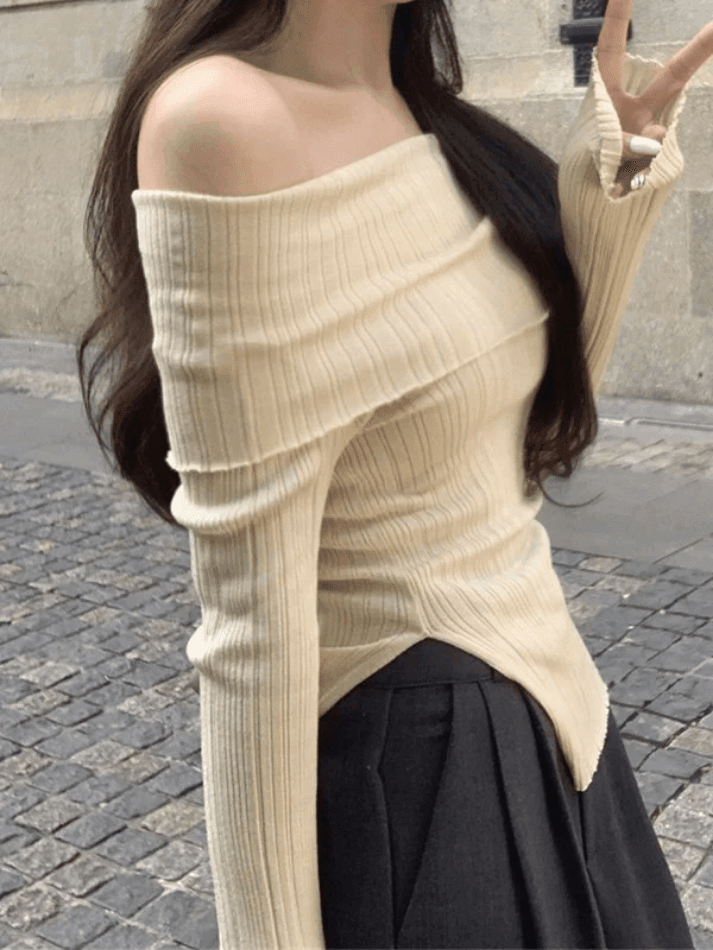 Off shoulder rib knit top with slit