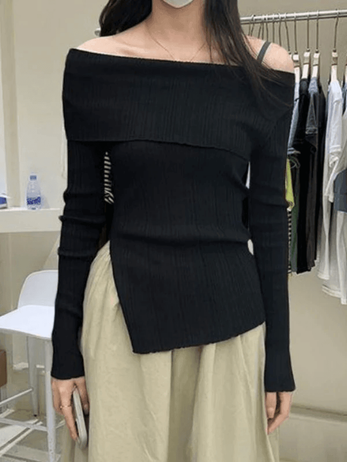 Off shoulder rib knit top with slit