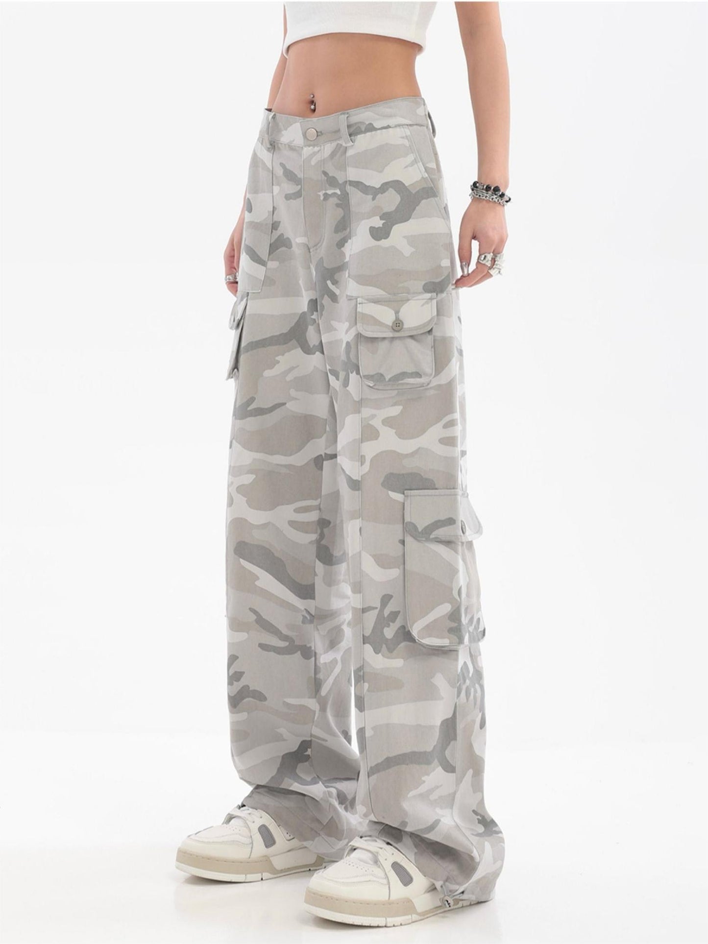 Gray vintage camo baggy cargo jeans