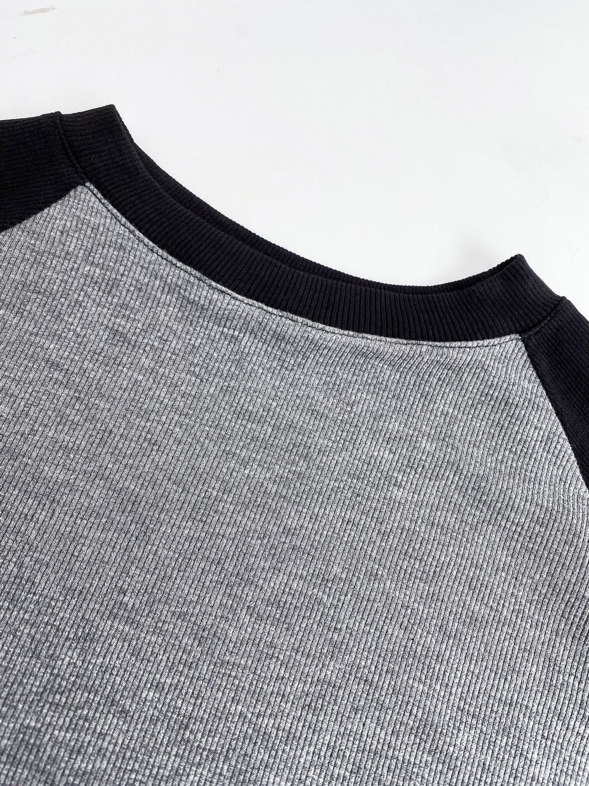 Raglan sleeve rib crop top