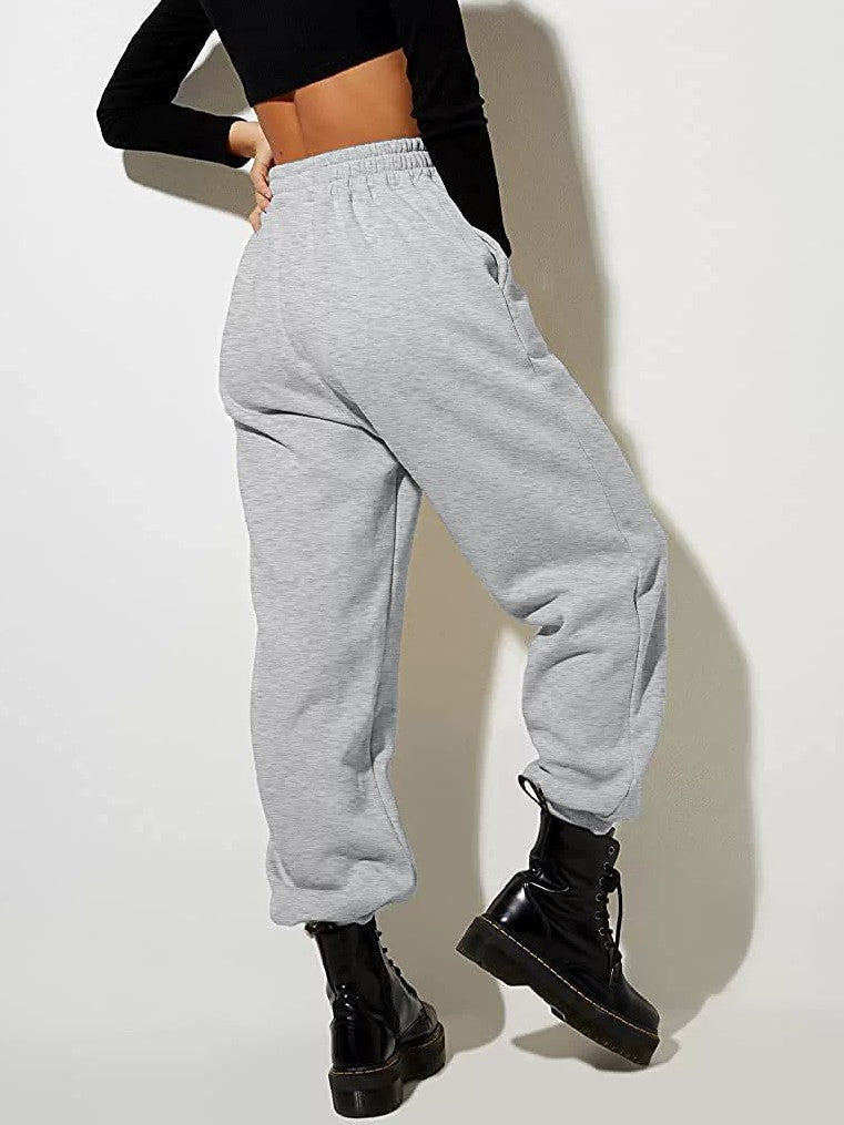 Plain basic sweatpants with a loose cut